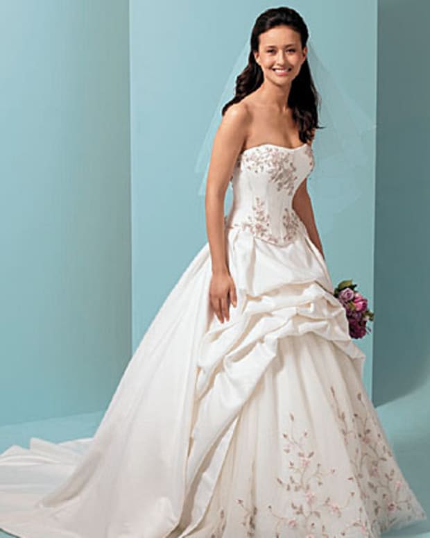 the-perfect-wedding-dress-for-your-figure