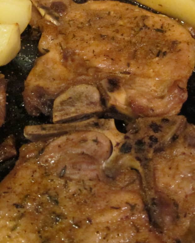 savory-roasted-pork-chops-with-potatoes
