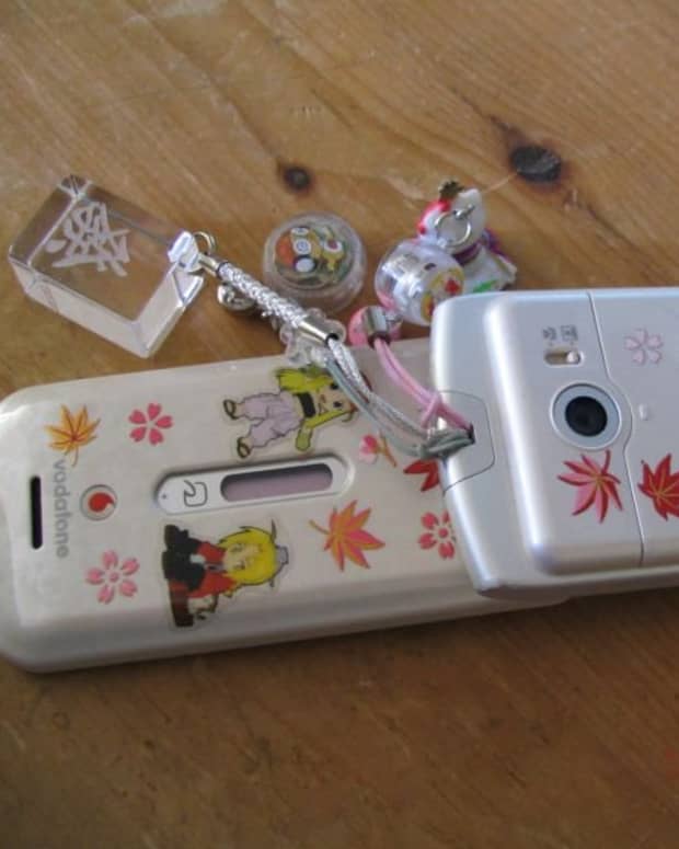 cell-phone-charms
