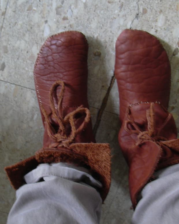 i-made-my-own-buffalo-and-elk-moccasins