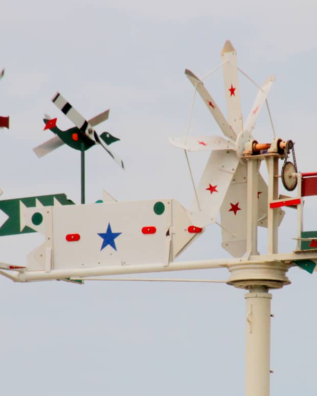 whirligigs-in-poetry-the-circular-argument-spinning-to-common-sense