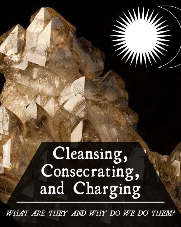 wicca-basics-and-the-3-cs-cleansing-consecrating-and-charging