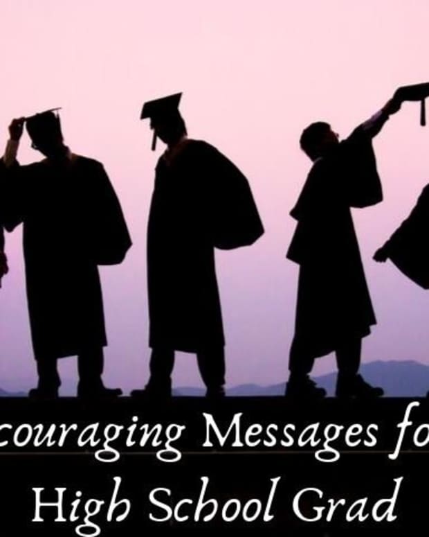 graduation-wishes-and-sayings-what-to-write-in-a-high-school-graduation-card