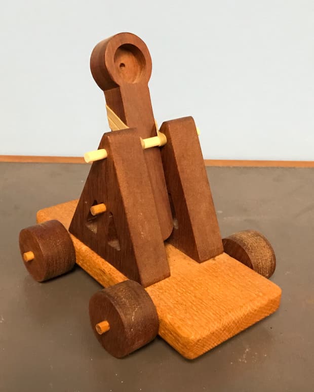 rubber-band-catapult