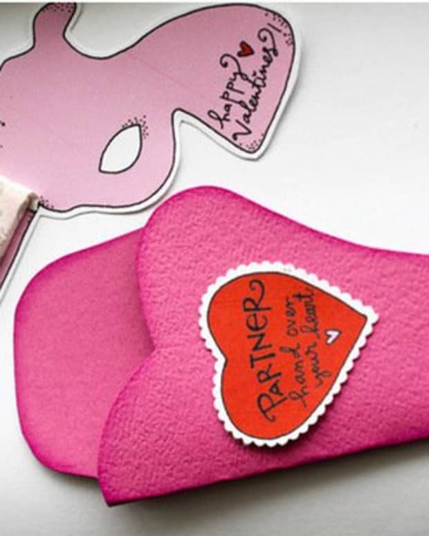 50+ Easy Valentines Crafts for Kids: Heart-Shaped Crafts - FeltMagnet