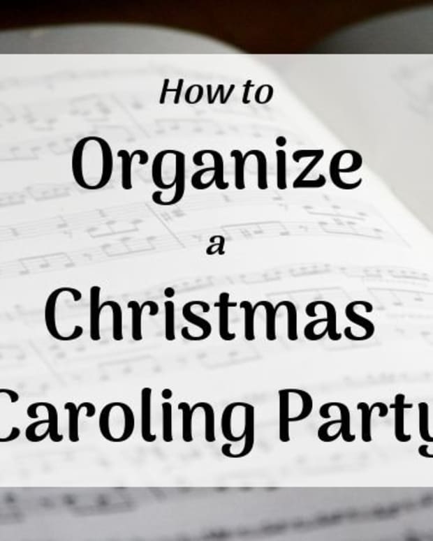christmas-caroling-party-tips