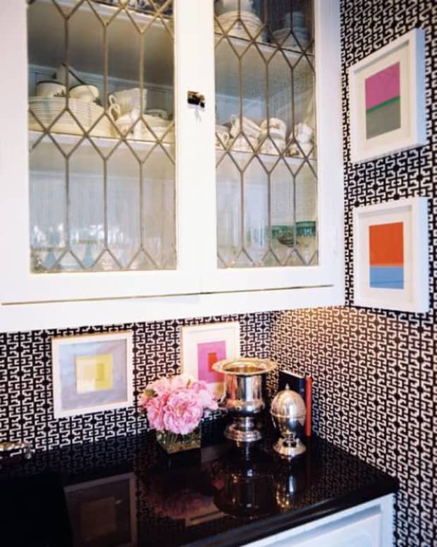 How To Decorate Your Kitchen In Retro Diner Style Without Breaking The Bank Dengarden Home And Garden