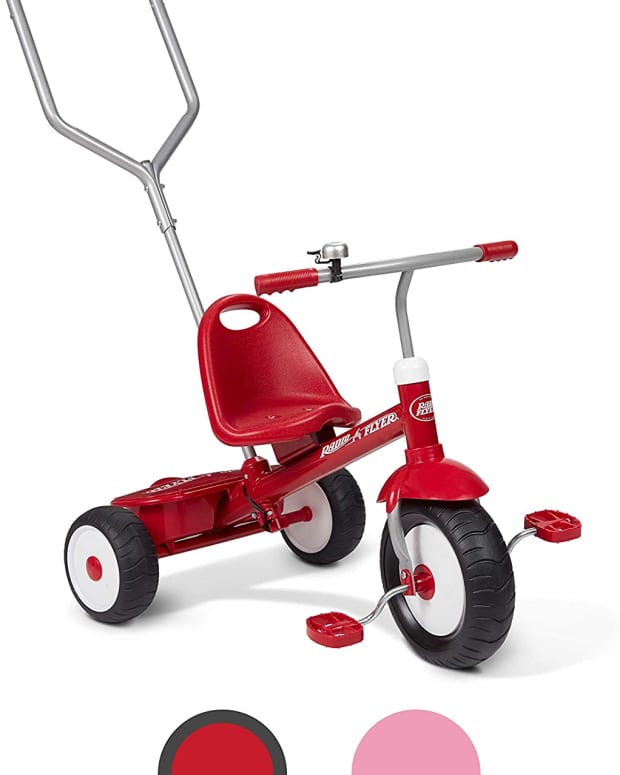 product-review-radio-flyer-deluxe-steer-and-stroll-trike