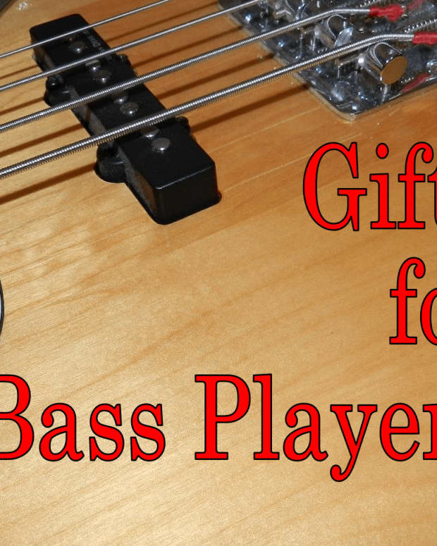 10 Best Gifts for Guitar Players Spinditty Music