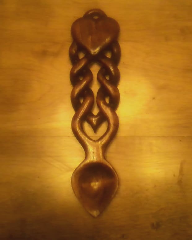 how-to-successfully-carve-a-welsh-love-spoon