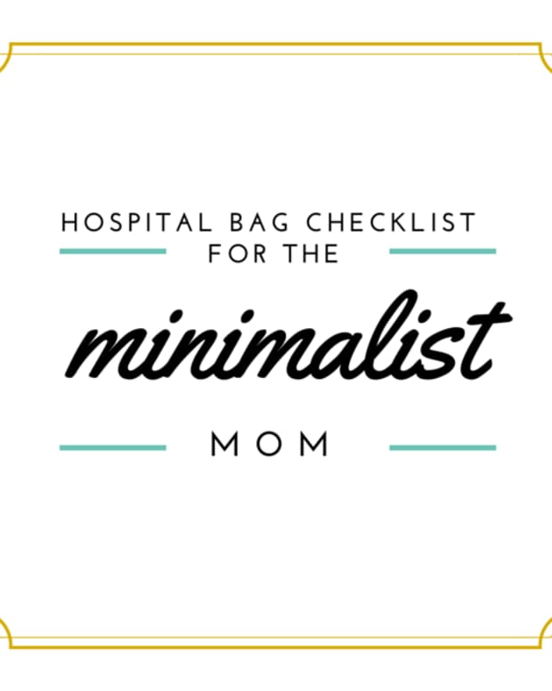 hospital-bag-checklist-for-the-minimalist-mom