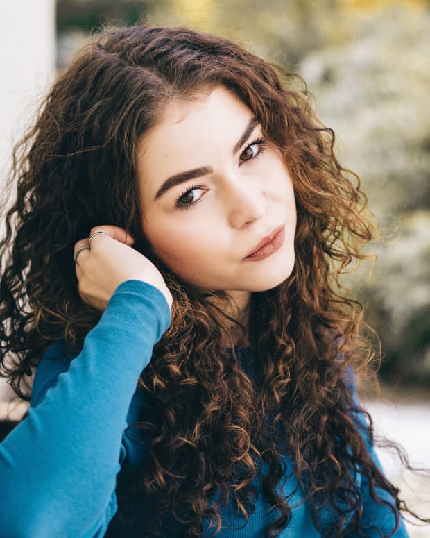 how-to-take-care-of-naturally-curly-hair
