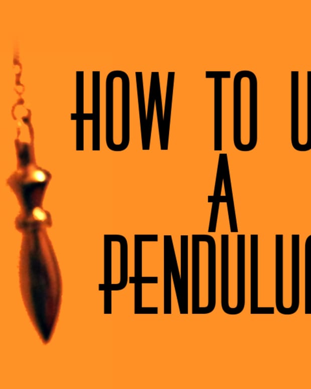 pendulum-divination-or-dowsing-how-to-use-a-pendulum
