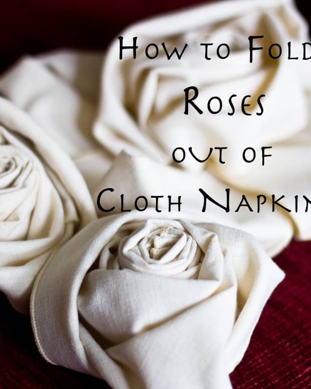 how-to-fold-roses-out-of-cloth-napkins