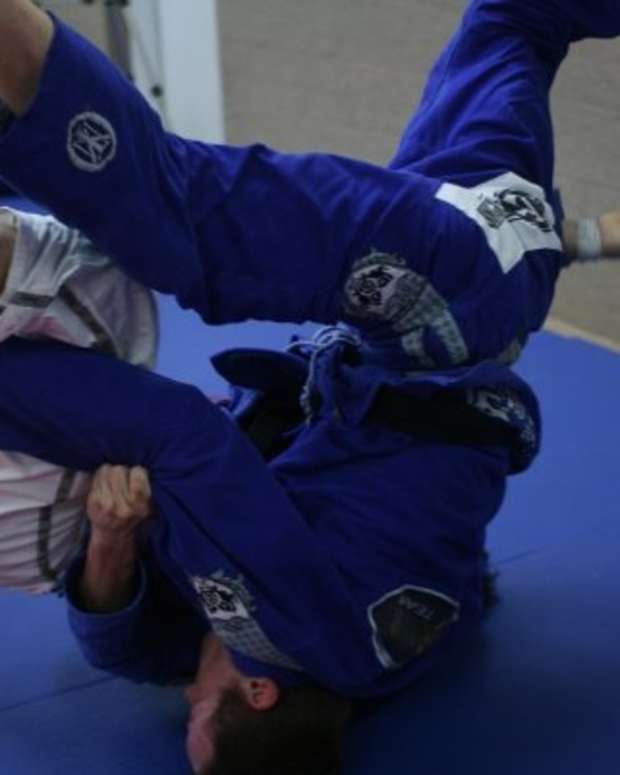 How to Pass the Guard Using the Kimura A BJJ Tutorial HowTheyPlay