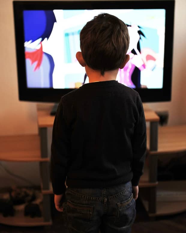 why-screen-time-for-children-should-be-avoided-a-waldorf-educators-point-of-view