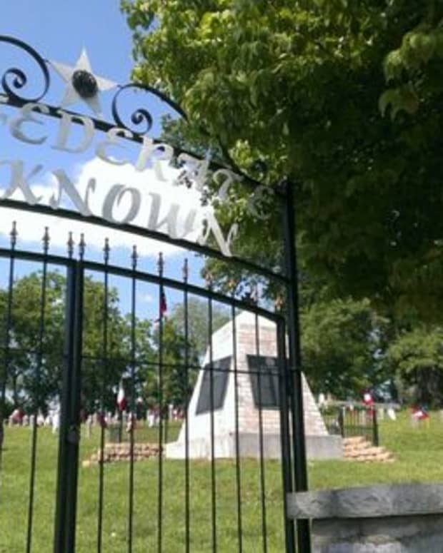 10-of-the-oldest-cemeteries-in-tennessee-history-buffs-will-want-to-visit