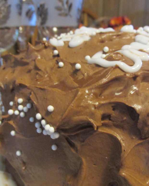 Flourless Chocolate Soufflé Cake With Chocolate Mousse Filling Delishably