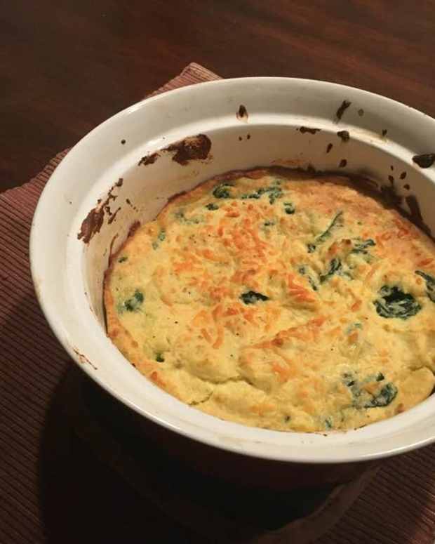 Mini Bacon and Spinach Breakfast Soufflé Recipe Delishably