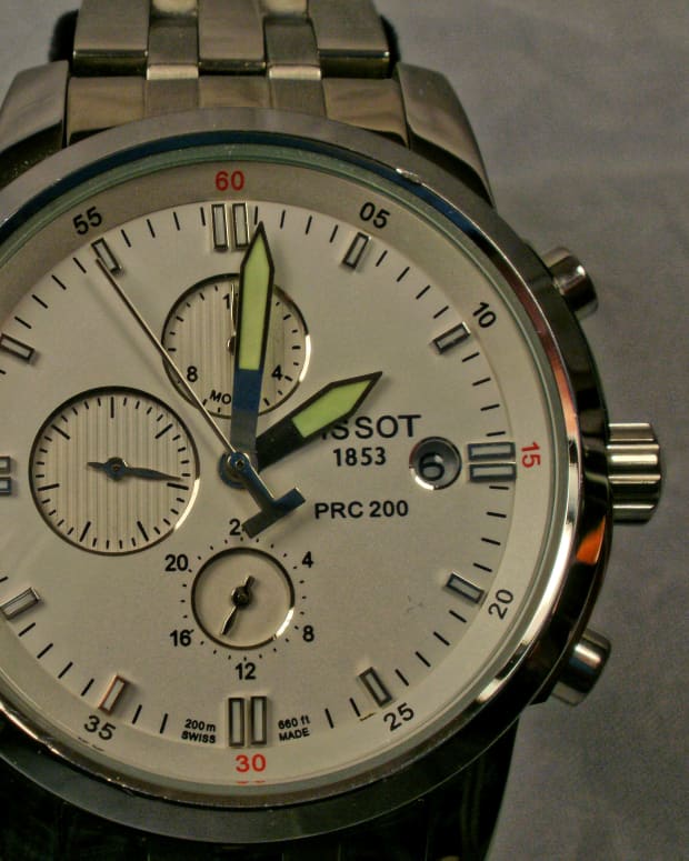 anatomy-of-a-replica-tissot-prc-200-watch