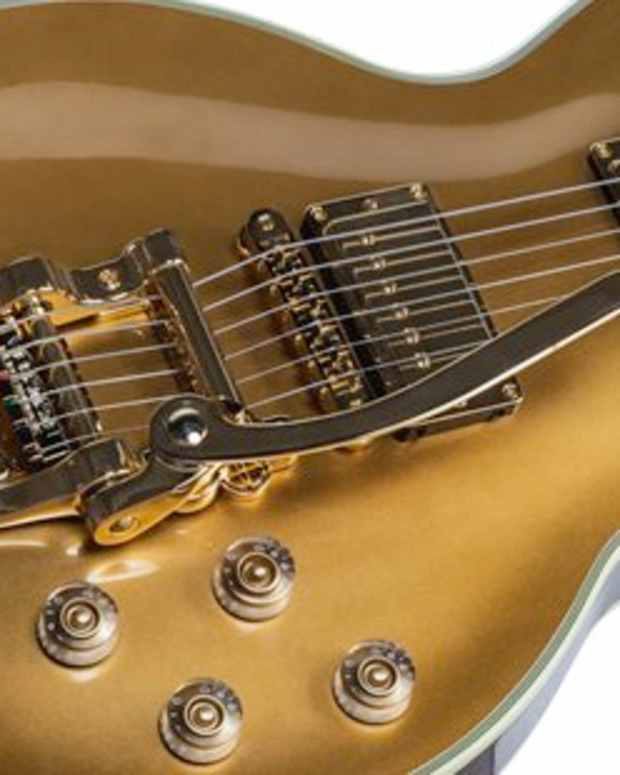 5 Best Gibson Les Paul Guitars With Alternative Tops (Made in 2016