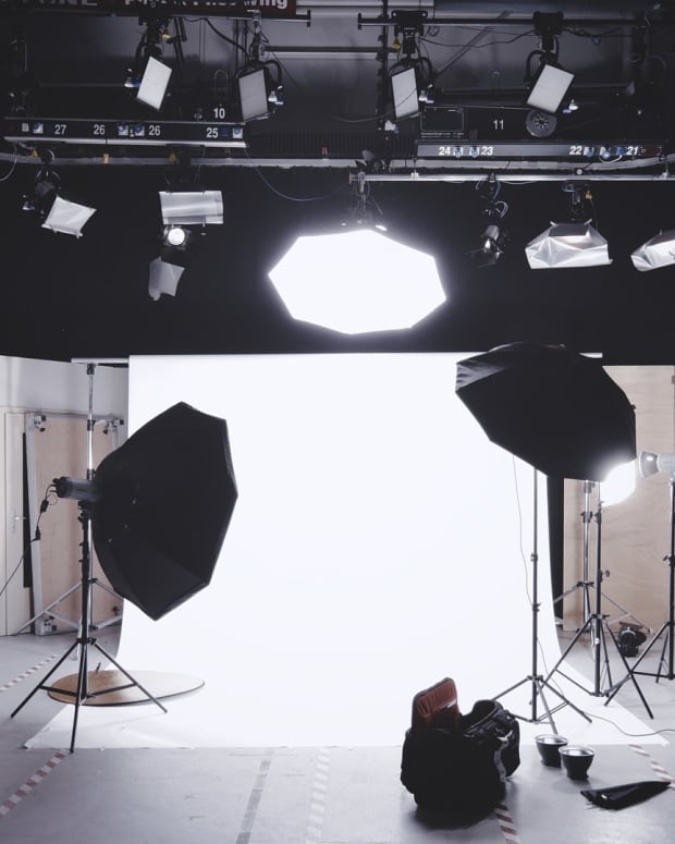 low-cost-video-and-photography-lighting