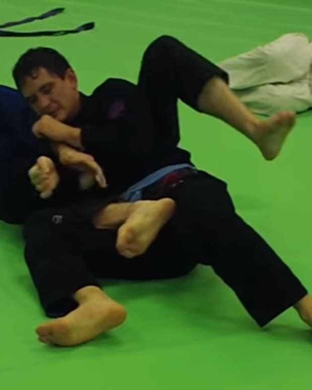 how-to-do-an-armbar-from-the-back-in-bjj