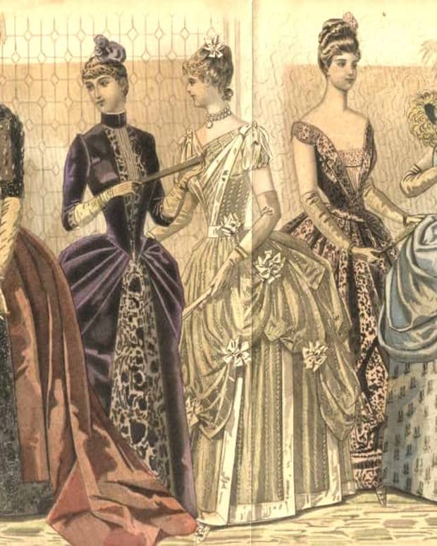 Victorian era clothing for women