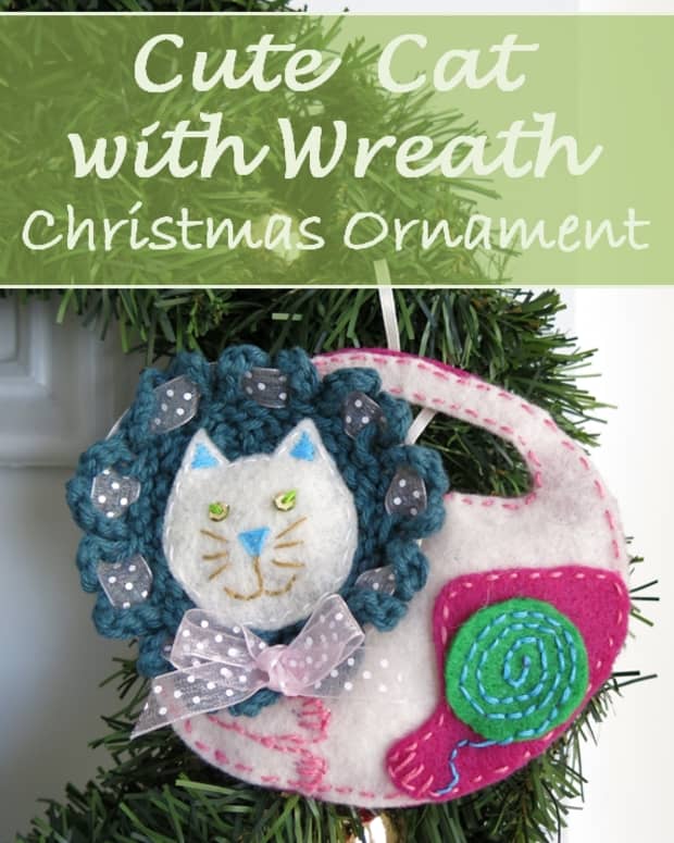 diy-holiday-project-cute-cat-with-wreath-christmas-ornament