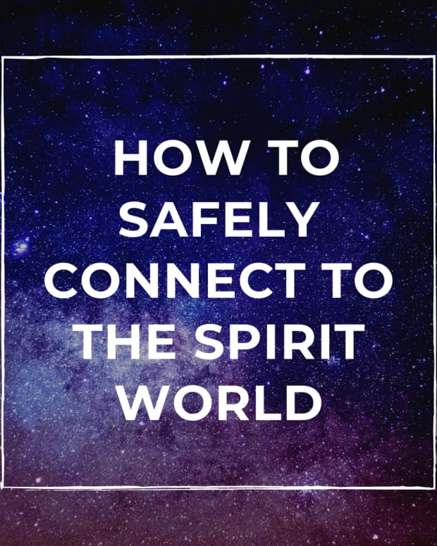 connecting-with-spirits-tips-on-how-to-connect-to-the-spirit-world-safely