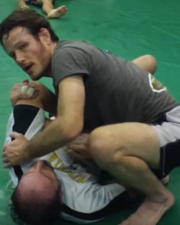 how-to-do-a-spinning-armbar