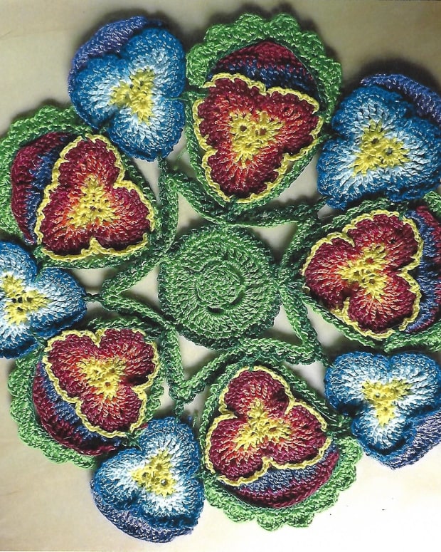 crochet-project-a-circle-of-pansies