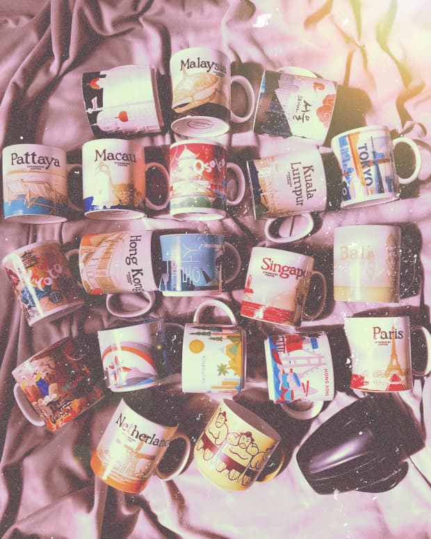 my-travel-memorabilia-collection-coffee-mugs
