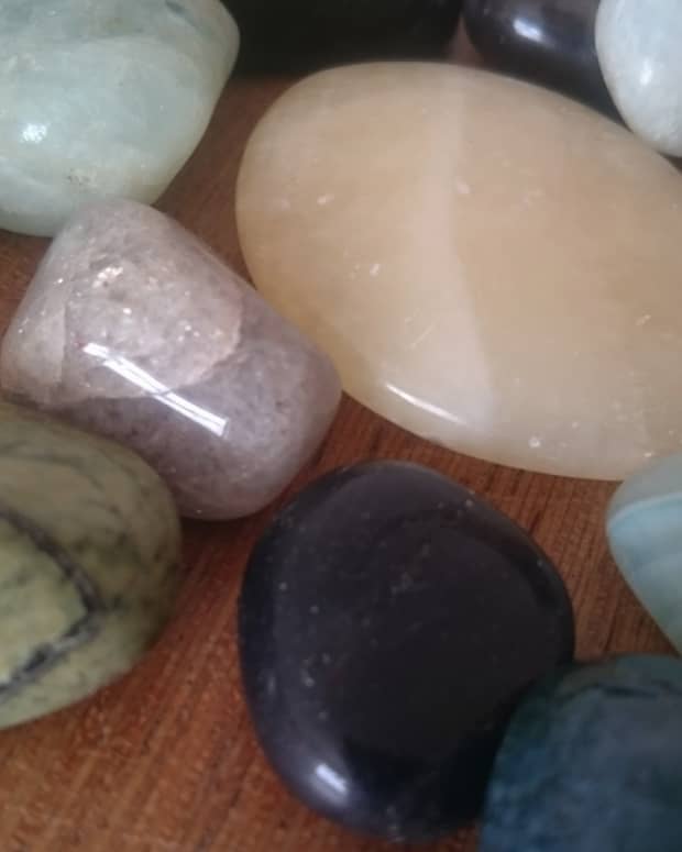 how-to-select-crystals-using-vibrational-energy