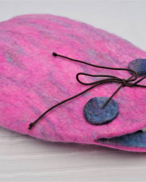 how-to-make-a-cosy-wet-felted-hot-water-bottle-cover