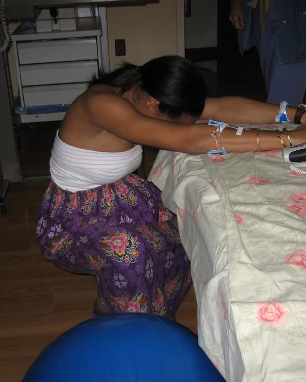 Tit Streaching Pain Tit Streaching Pain