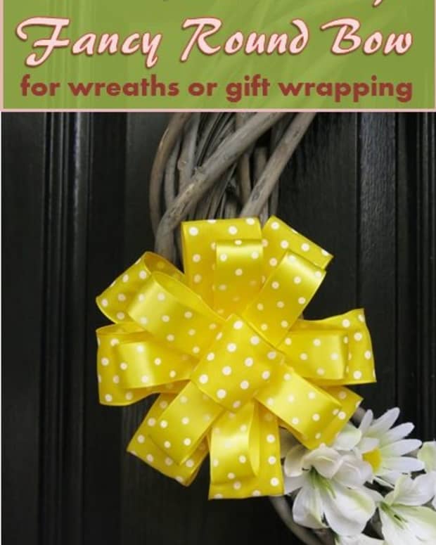 how-to-make-a-fancy-round-bow-for-wreaths-or-gift-wrapping