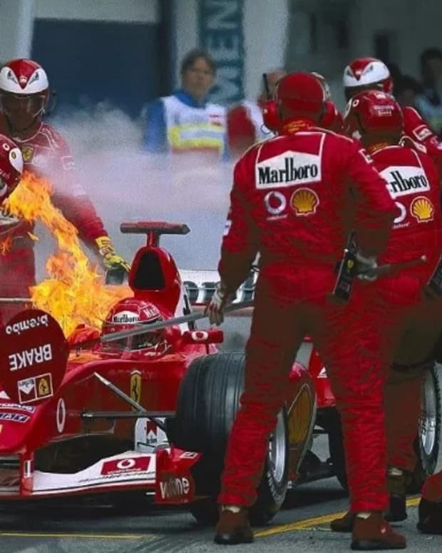 - 2003 -奥地利- gp -迈克尔-舒马赫- 67赢了- - - - -燃烧的汽车
