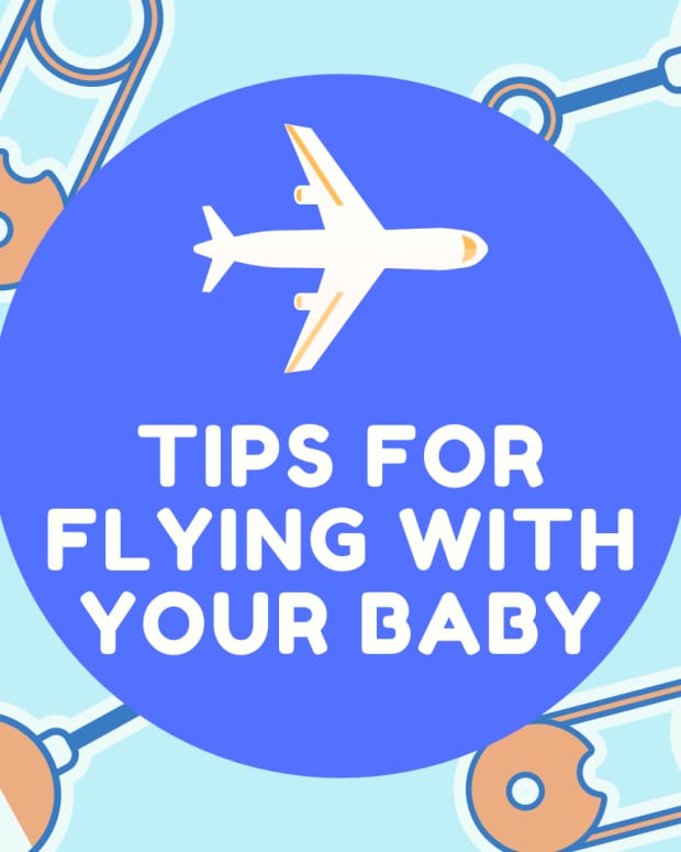 traveling-on-an-airplane-with-a-baby