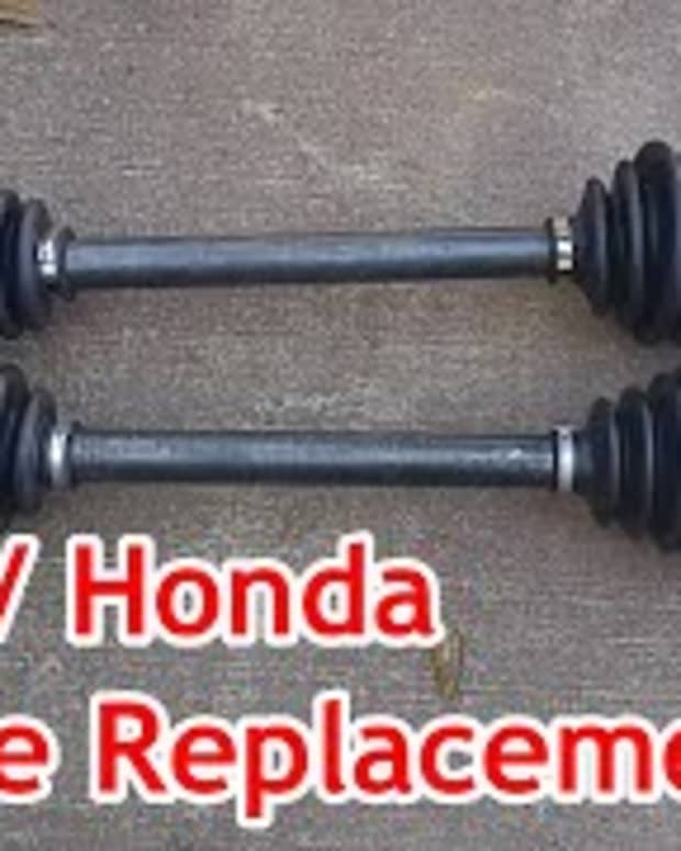 Replacing the CV Axle (Passenger Side) on a 2005-2010 Kia Sportage ...