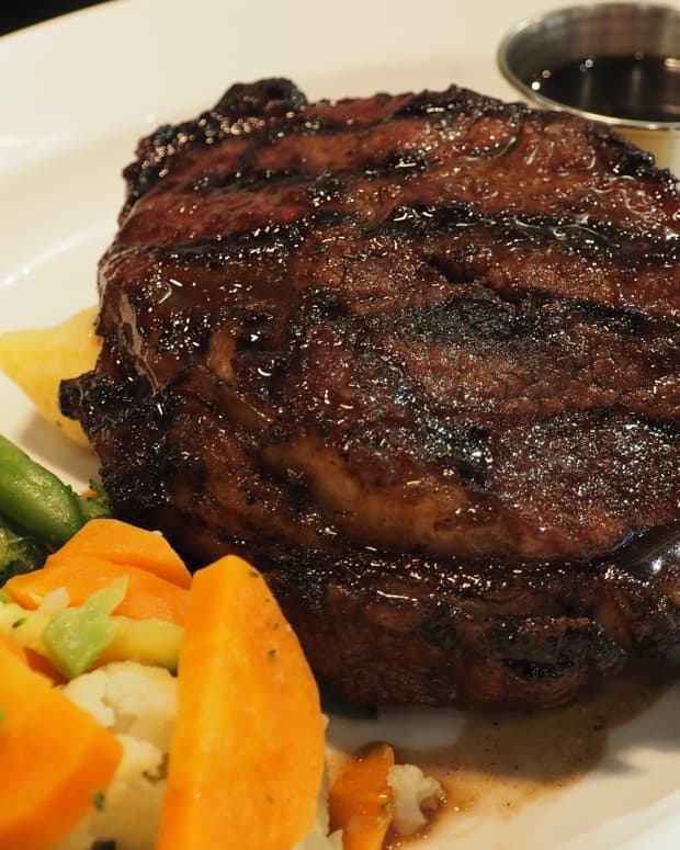 when-hungers-at-steak-or-nothing-beats-beef
