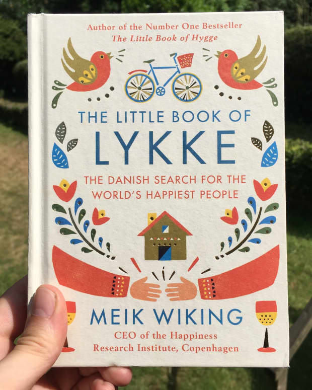 book-review-the-little-book-of-lykke-by-meik-wiking
