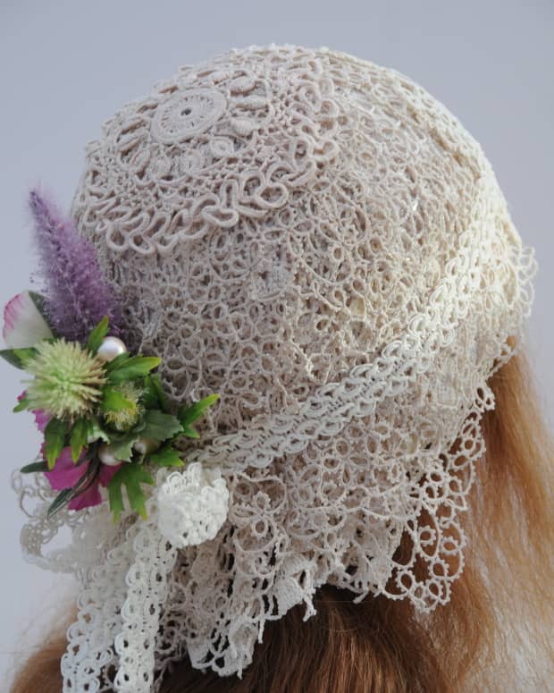 recyclerepurposinglace-crochet-doilieshow-to-make-a-flapper-wedding-capa-free-tutorial