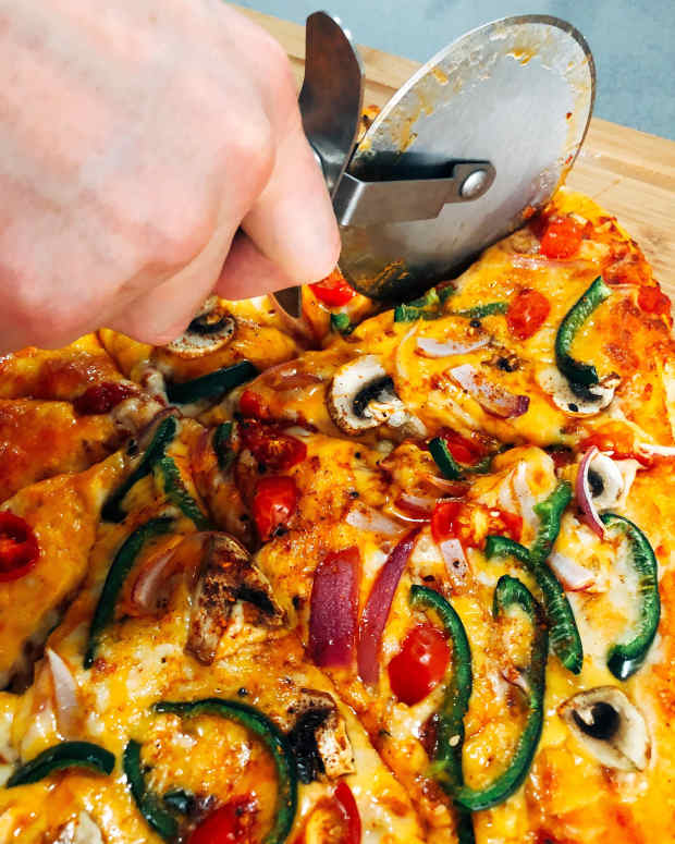 How to Make Homemade Pizza From Scratch Delishably