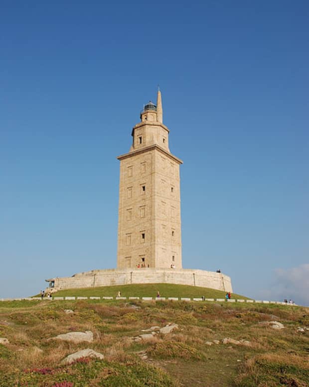 5-ancient-roman-lighthouses-you-can-still-visit