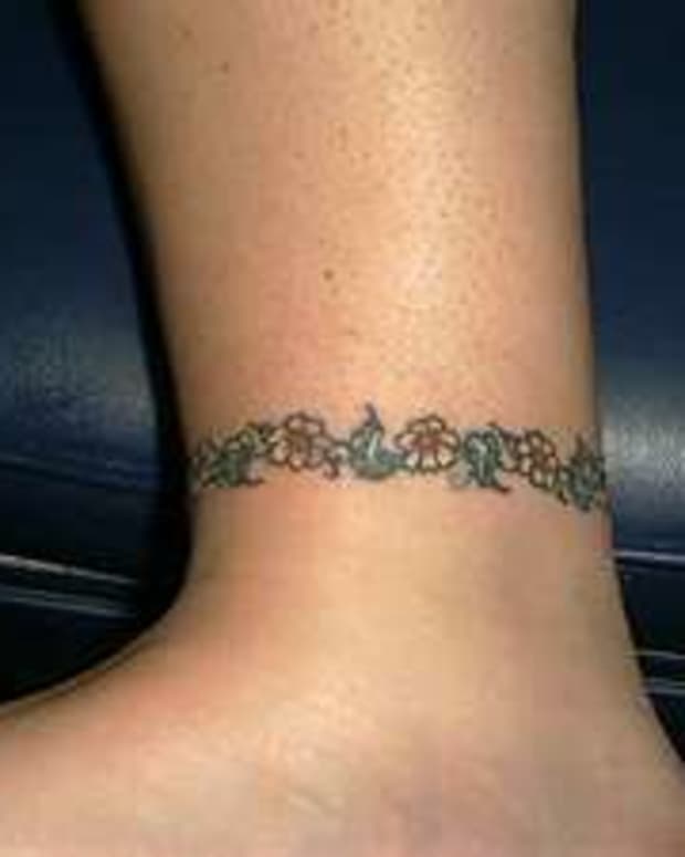 Tattoo | Ankle bracelet tattoo, Anklet tattoos for women, Tattoo bracelet