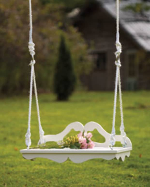 home-design-ideas-victorian-swings-perfect-for-the-porch-and-beyond