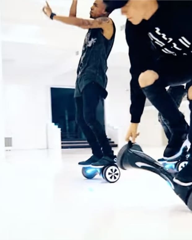 hoverboard-swagtron-t1-swagtron-t3-choose-review