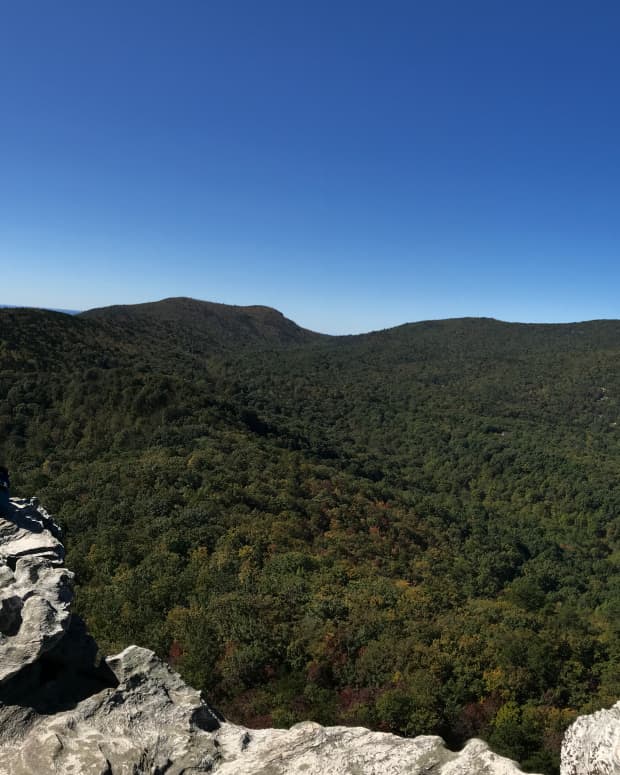 hanging-rock-state-park-north-carolina-amazing-hiking-and-sightseeing-experience
