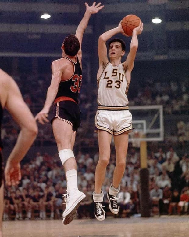 i-feel-great-the-story-of-pete-maravich-and-how-he-achieved-greatness-in-the-lord-by-dan-w-miller